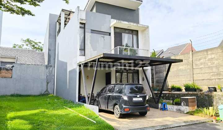 Ready-to-Occupy 2.5-Story House in Favorite Cluster Near Mall in Metland Transyogie 2