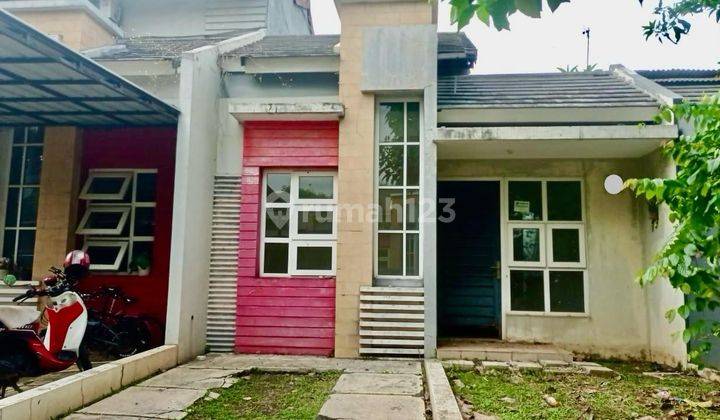 Rumah masih standart developer  dijual di cibubur country 1