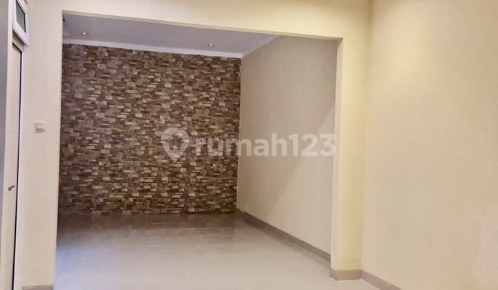 Di Jual Rumah 2 Lantai Siap Huni Di Citra Gran Cibubur 2