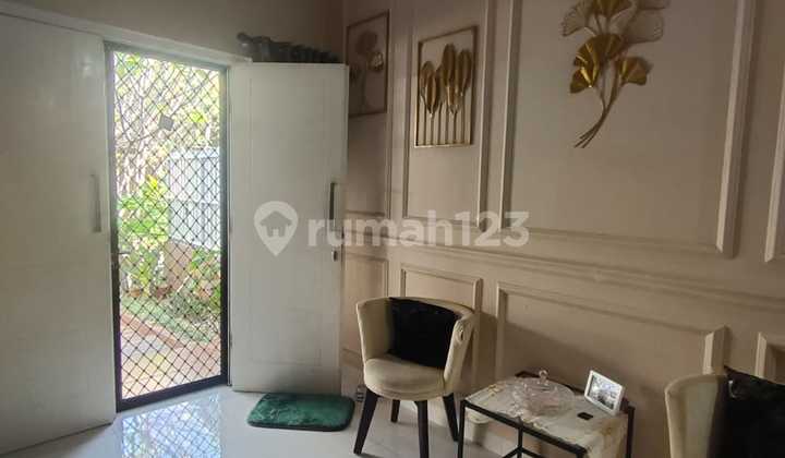 Rumah 2lantai Semi Furnish Siap Huni Di Raffles Hills Cibubur 2