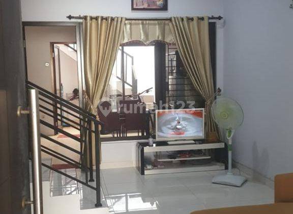 Rumah 2 lantai dengan furnish di cibubur residence  2