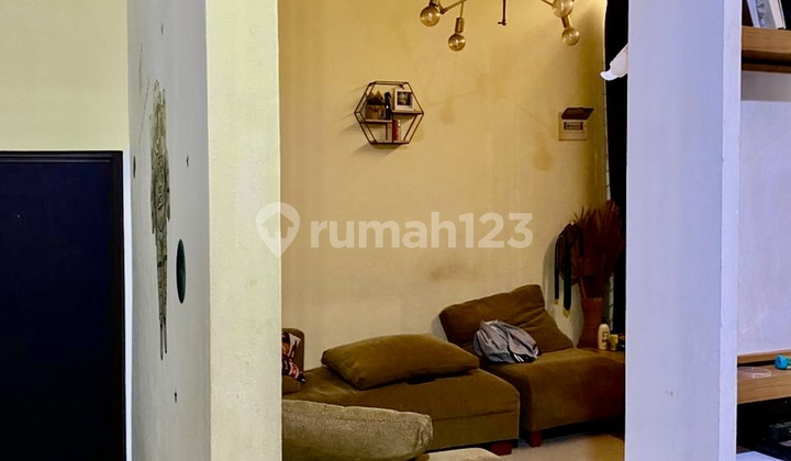 Dijual Rumah Dua Lantai Siap Huni Di Metland Transyogie 2