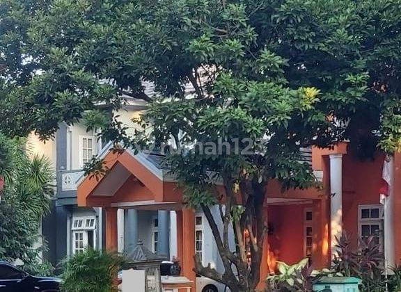 Rumah 2.5 Lantai Sudah Dak Dengan Furnish Dijual Di Kota Wisata 1