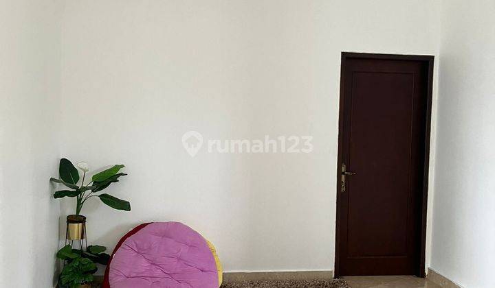 Dijual Rumah Indah Semi Furnish 2 Lantai di Cipaku Indah 2