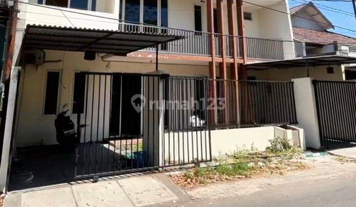 Rumah Dijual Di Jalan Utama Perumahan Dekat Amesta Living Dan Alana 2