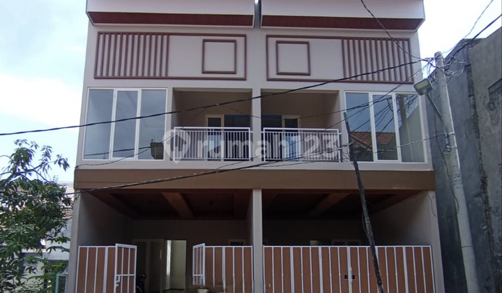 BARU Babatan Pilang Wiyung dkt Royal Residence, Graha Famili, Pakuwon