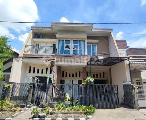 7 Room House Strategic Babatan Pilang Wiyung 7 Room House Strategic Babatan Pilang Wiyung