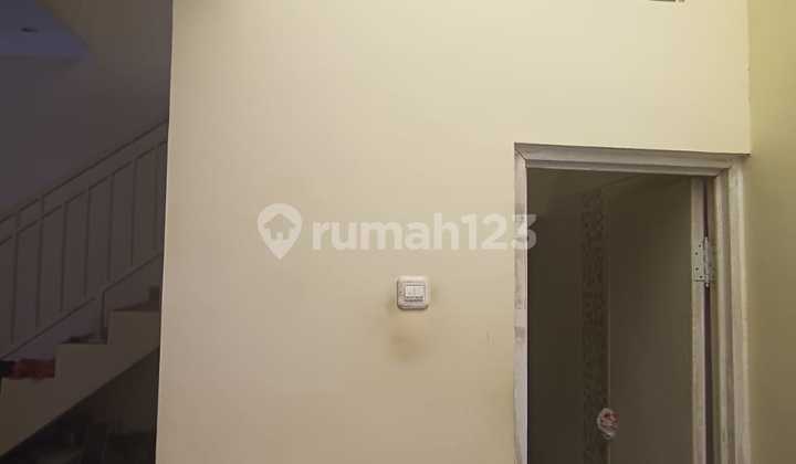 Rumah SHM Gununganyar Tambak Rungkut Dekat Upn, Merr, Tol, Juanda 2