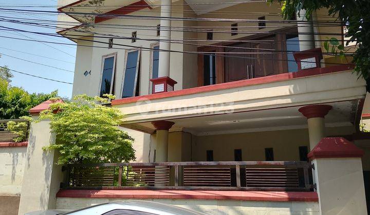 Jual Rmh 2lt Cocok Unt Tempat Tinggal, Dekat Hotel 2