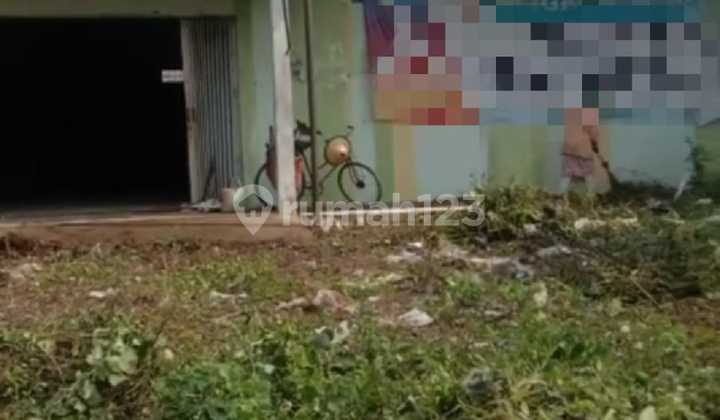 Cheap Warehouse Sale by Lamongan Surabaya Main Road