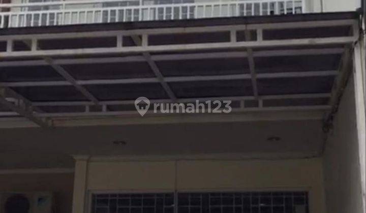 Dijual Cepat Rumah Full Furnish Di Town House Cempaka Putih 1