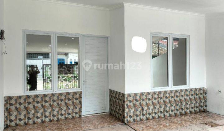 Dijual! Rumah Harapan Indah, Lokasi Jalan Utama 2