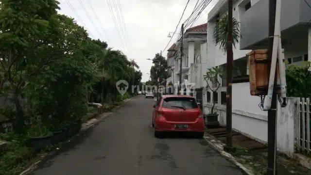 DIJUAL CEPAT RUMAH STRATEGIS  LUAS DAN SIAP HUNI  DI CIPINANG JAKARTA TIMUR 2