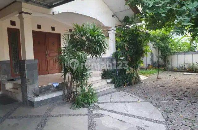 DIJUAL CEPAT RUMAH  ASRI DAN NYAMAN SIAP HUNI SANGAT  DI DURENSAWIT 1