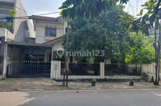 DIJUAL CEPAT RUMAH  ASRI DAN NYAMAN SIAP HUNI SANGAT  DI DURENSAWIT 2