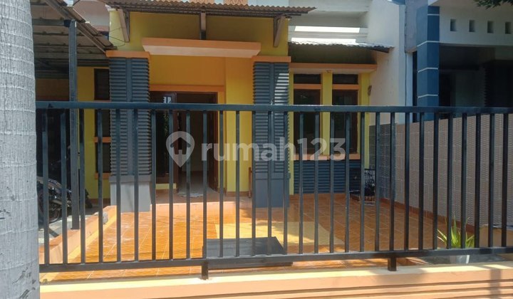 For Rent House Inside Harapa Indah Cluster Bekasi Close To Jakarta. 2