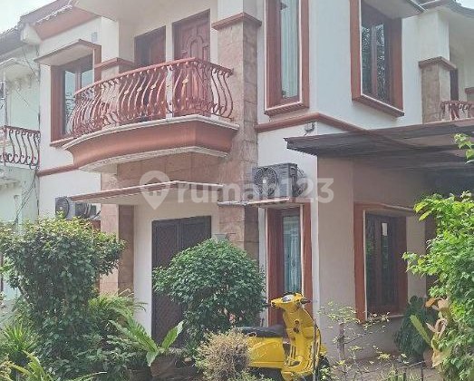 Affordable 2-Story House Near Mall, Near Station Access. 2-Car Parking Inside Gated Community. 1