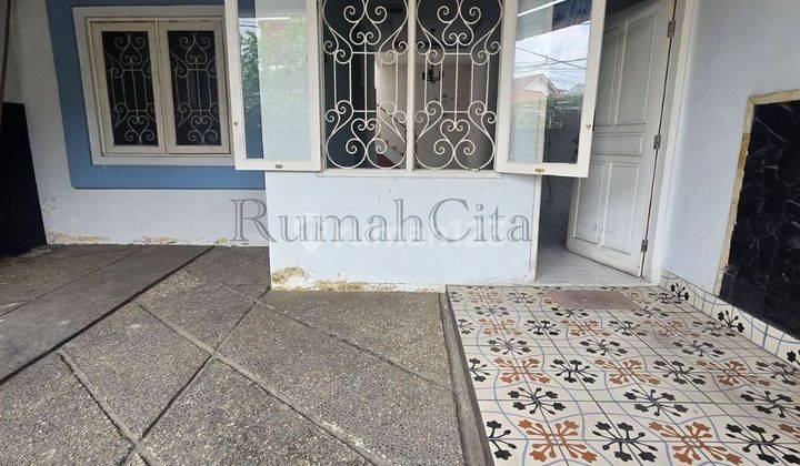 Dijual Rumah Cantik 2lantai Semi Furnished Di Phr Bekasi 1