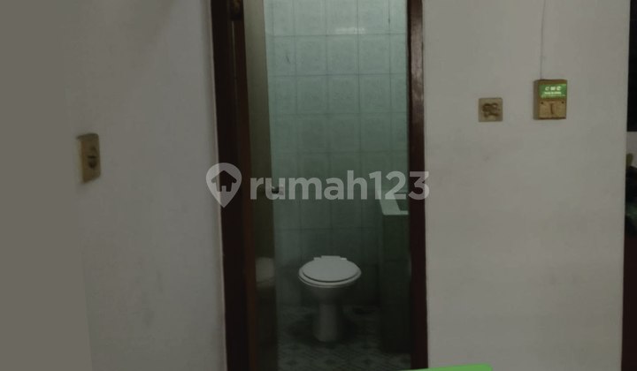For Sale 2-Story House in DKI Complex Near Becakayu Toll Access 2