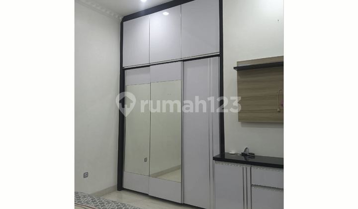 For Sale Large House Ready to Live Cheapest Only 5 Minutes to Margonda Toll 2