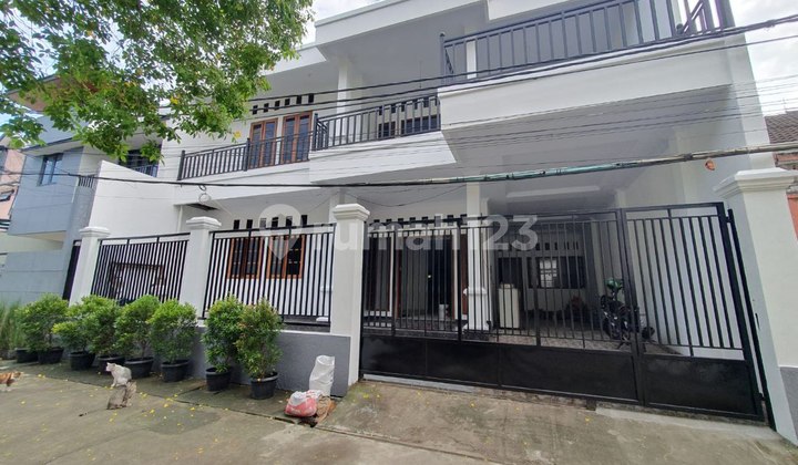 Dijual Murah Rumah Baru 2lantai Luas Di Durensawit Jakarta Timur 2