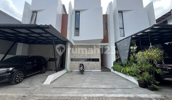 Rumah Baru 2Lantai Dekat Stasiun LRT dan Akses Tol Pondok Kopi Jakarta Timur