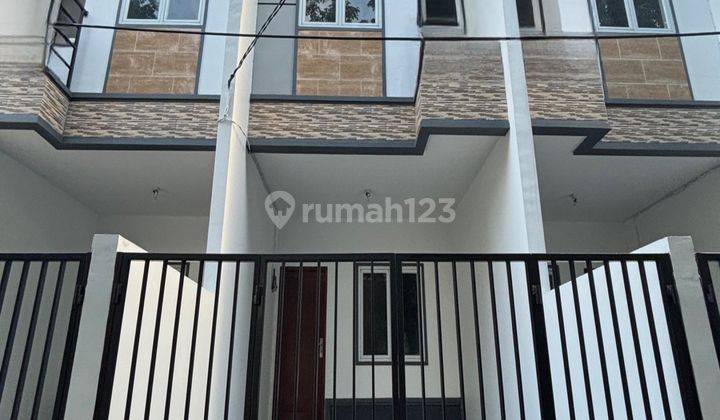 Dijual Rumah Murah Taman Ratu Row Jalan Besar SHM 1