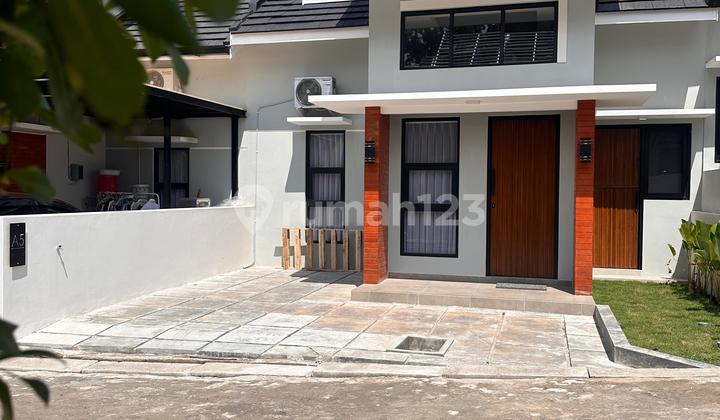 Promoo Free PPN! Rumah Dalam Cluster One Gate 1 Menit Ke Tugu Lilin 1
