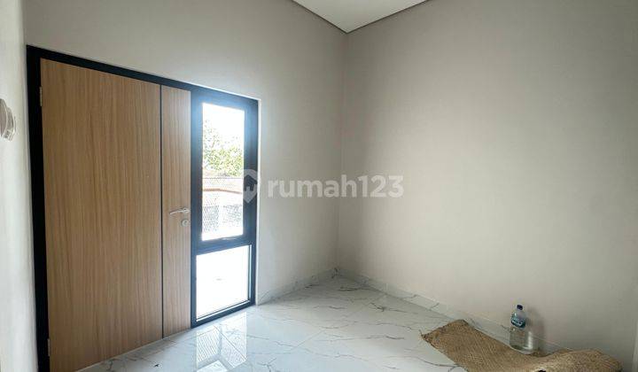 Rumah Modern 2 Lantai Ready SHM Lokasi Dalam Ringroad  2