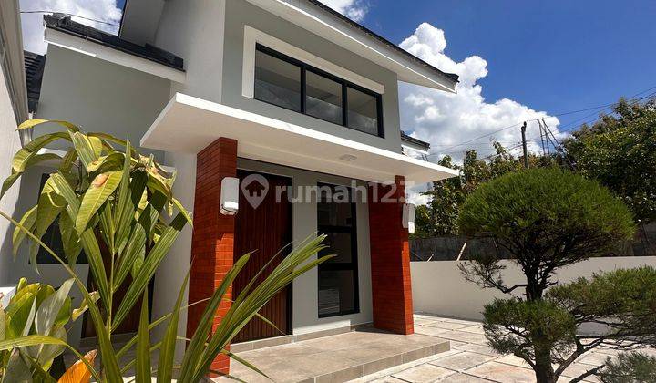Rumah Baru Eksklusif dengan Fasilitas Lengkap Unfurnish  1