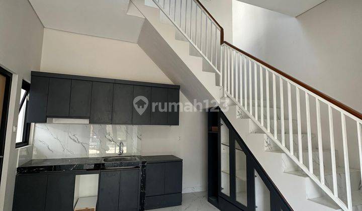 Rumah Scandinavian Cantik 2 Lantai Strategis Dalam Ringroad 2