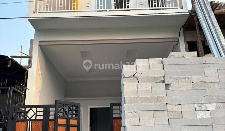 Rumah baru , 2 Lantai Bagus harga murah. 1