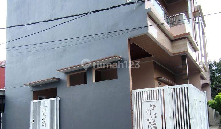 Rumah bagus dijual cepat ,siap huni  2