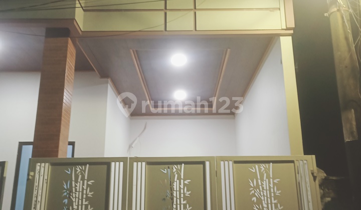 Di Jual Rumahporis Indah 2 Lantai Brand Newsiap Huni