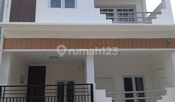 For Sale: 2-Story House Ready to Occupancy