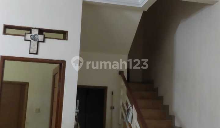 Di Jual Rumah Bagus 21/2 Lantai Siap Huni 2