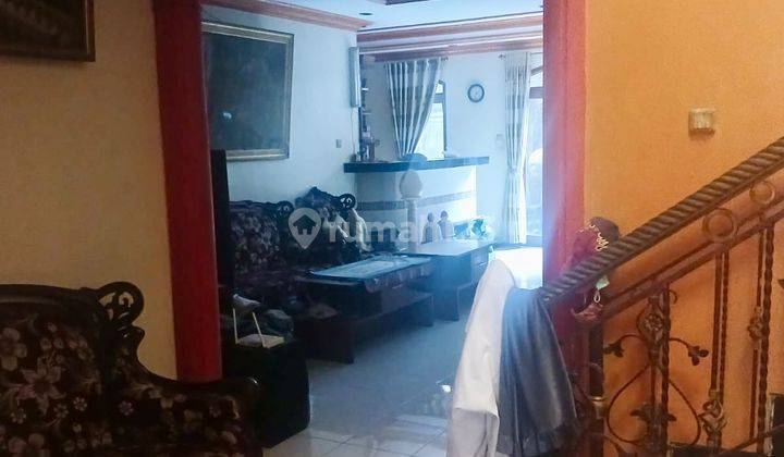 Rumah Bagus Full Furnished di Sektor 1 -  Bintaro, Jakarta Selatan 2