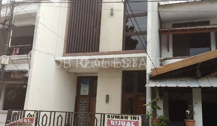 Dijual Rumah 3 Lantai Pondok Kelapa 1