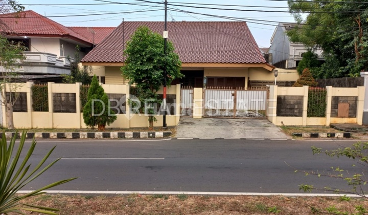 For Sale "Green" House in Kelapa Hijau, Jagakarsa