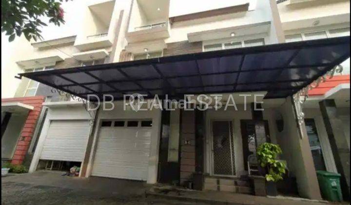 Dijual Cepat Town House Golf Senayan 1