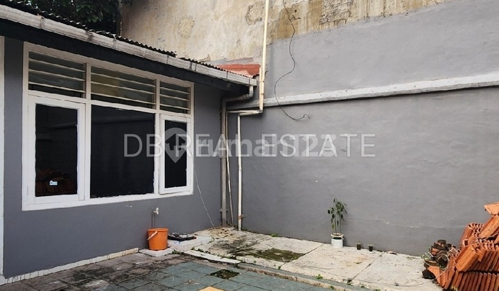 Dijual Rumah di Komplek Bappenas Gatot Subroto 2