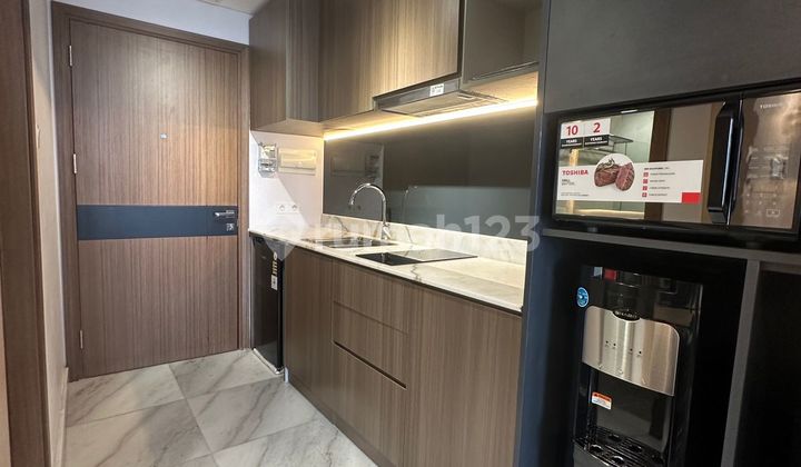 The Smith 1 Bedroom Furnished Apartment 2