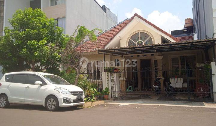  Rumah Shm - Sertifikat Hak Milik Gading Serpong Kondisi Bagus 1