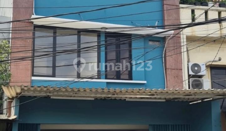 Dijual Ruko 3 Lantai di Joglo, Jakarta Barat - Siap Pakai untuk Kantor & Usaha