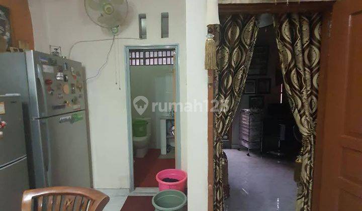 Rumah SHM Terawat di Ulujami, Jakarta Selatan Dekat Tol Gandaria City  2