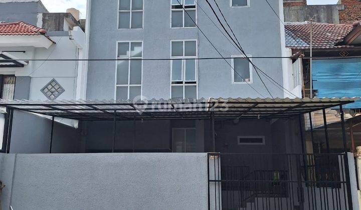 Dijual Rumah Kost Strategis di Taman Palem Lestari, Cengkareng, Jakarta Barat 1