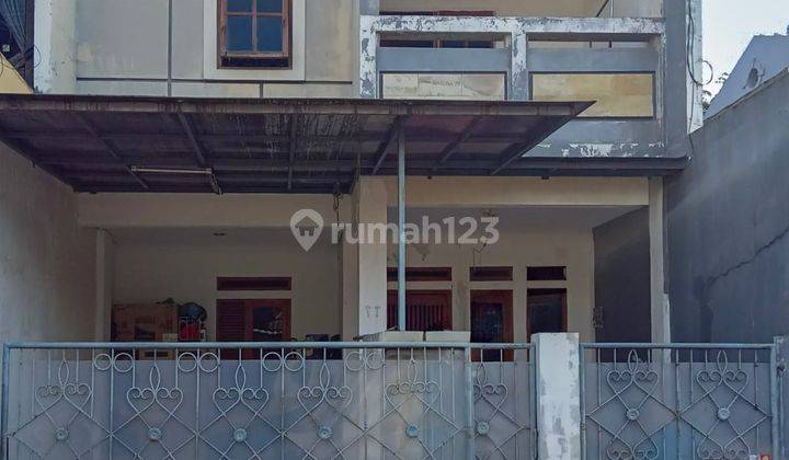 Rumah Modern Minimalis SHM Semi Furnished di Kencana Loka, Bsd City 1