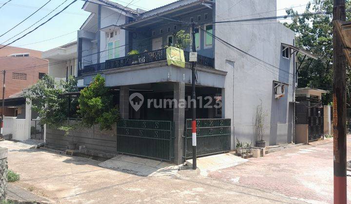 Rumah 2 Lantai Nyaman Lokasi Strategis di Villa Nusa Indah 1, Bogor 1