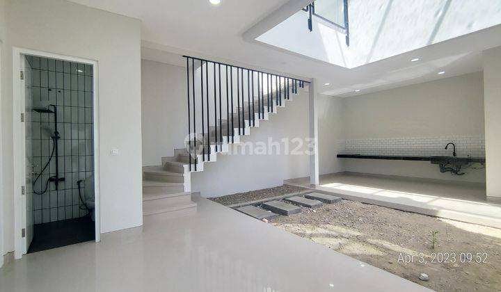 Jual Rumah Baru Minimalis Modern di Taman Holis Indah, Bandung 1