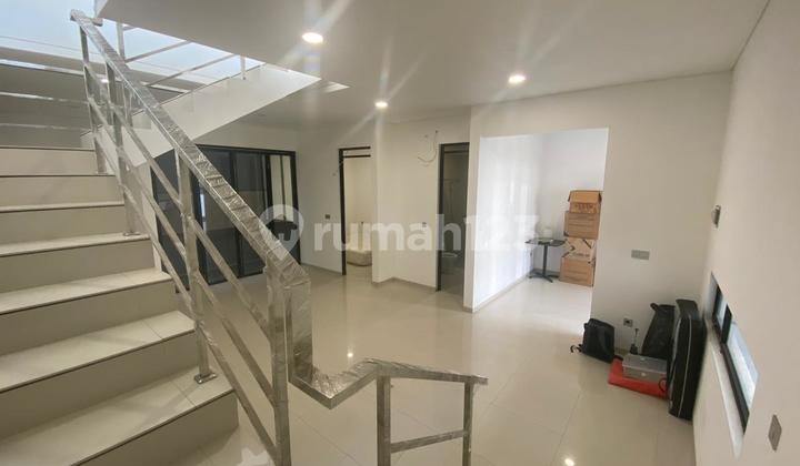 Dijual Rumah Siap Huni Minimalis Modern di TKI 1